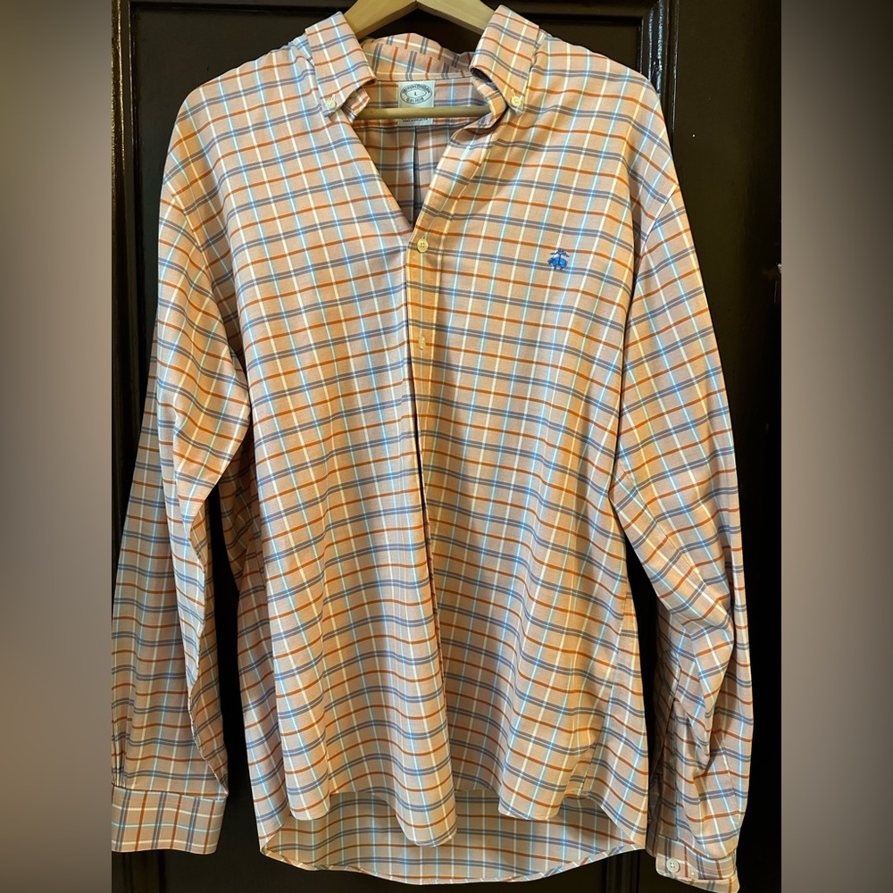 Men’s Brooks Brothers Shirt, size Large, slim fit.